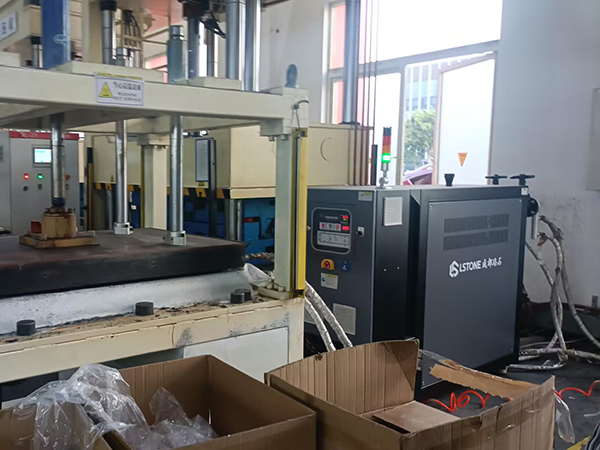 平板烘箱模具加热模温机