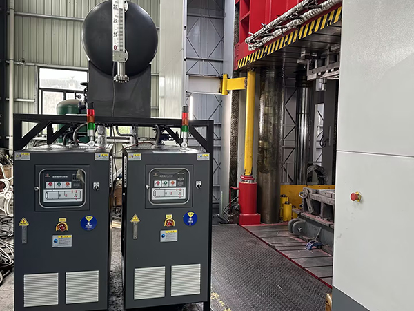 复合材料模温机