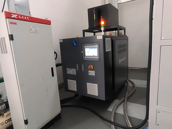 反应釜电加热模温机