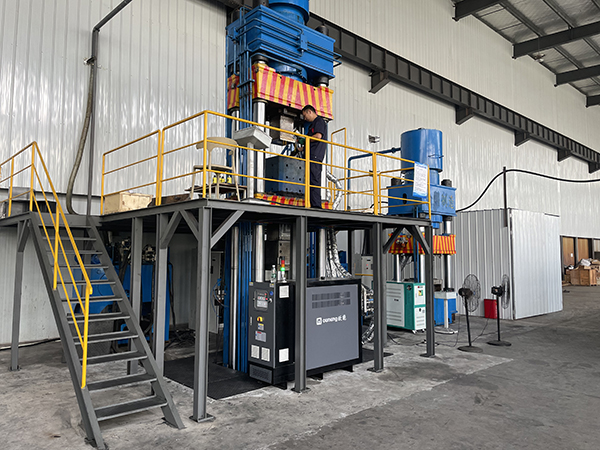 热压机配套模温机